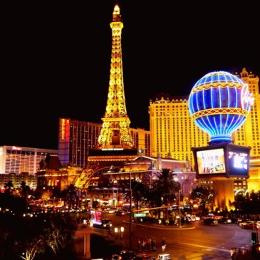 Společnost MGM Resorts zvyšuje poplatky v Las Vegas, což vyvolává diskusi o transparentnosti v celém odvětví